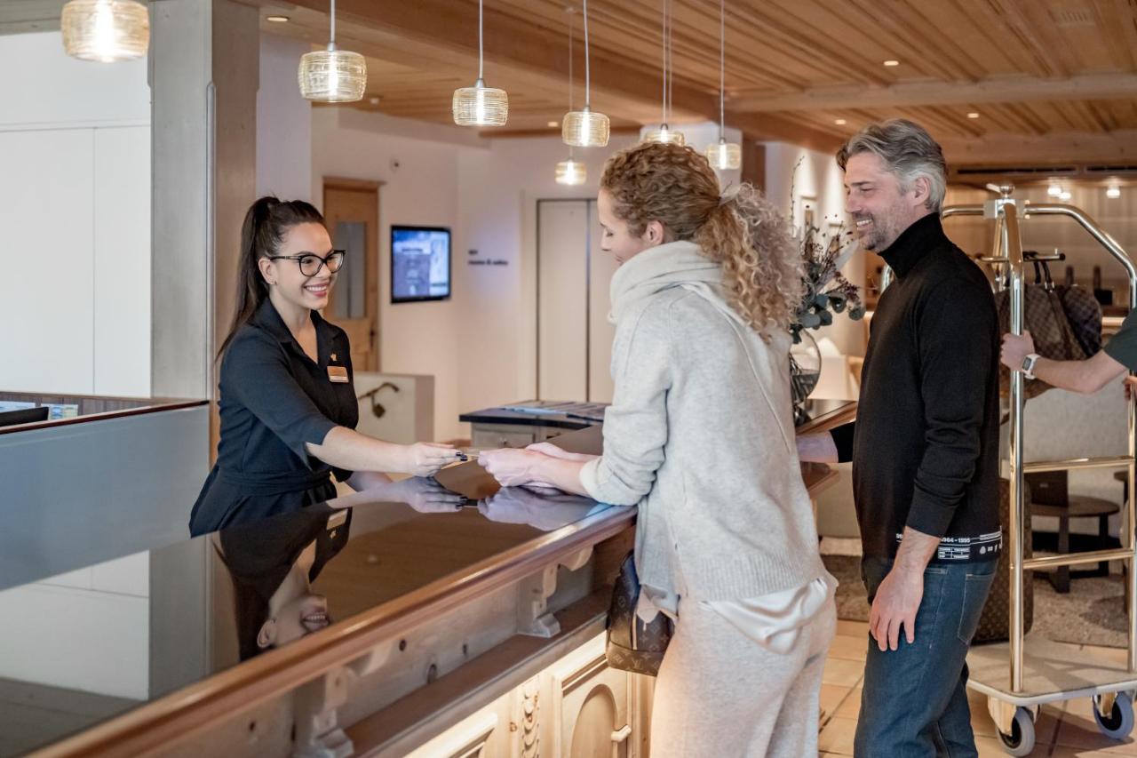 Relais & Chateaux Chasa Montana Самнаун Екстериор снимка